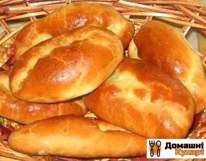 Печені пиріжки з яблуками