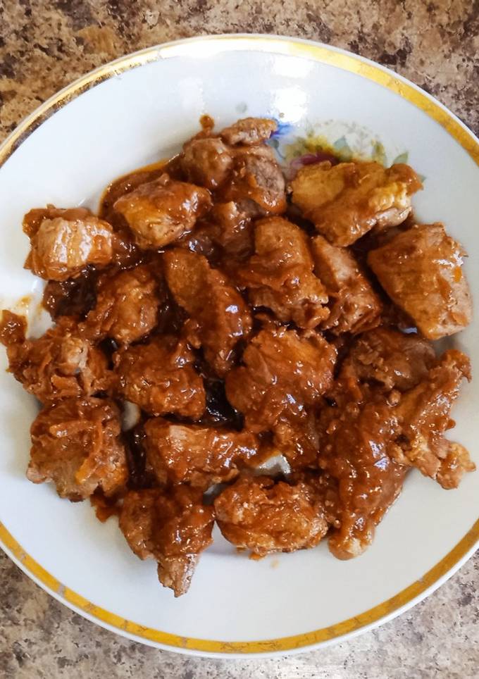 Підлива з м'ясом і овочами