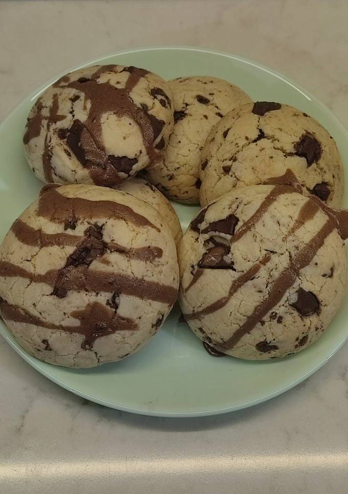 Печиво зі шматочками шоколаду
