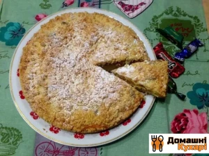 Пиріг з вареним згущеним молоком і штрейзелем