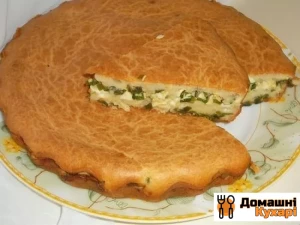 Пиріг з яйцем і зеленню