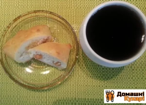 Пиріжки з рисом і родзинками
