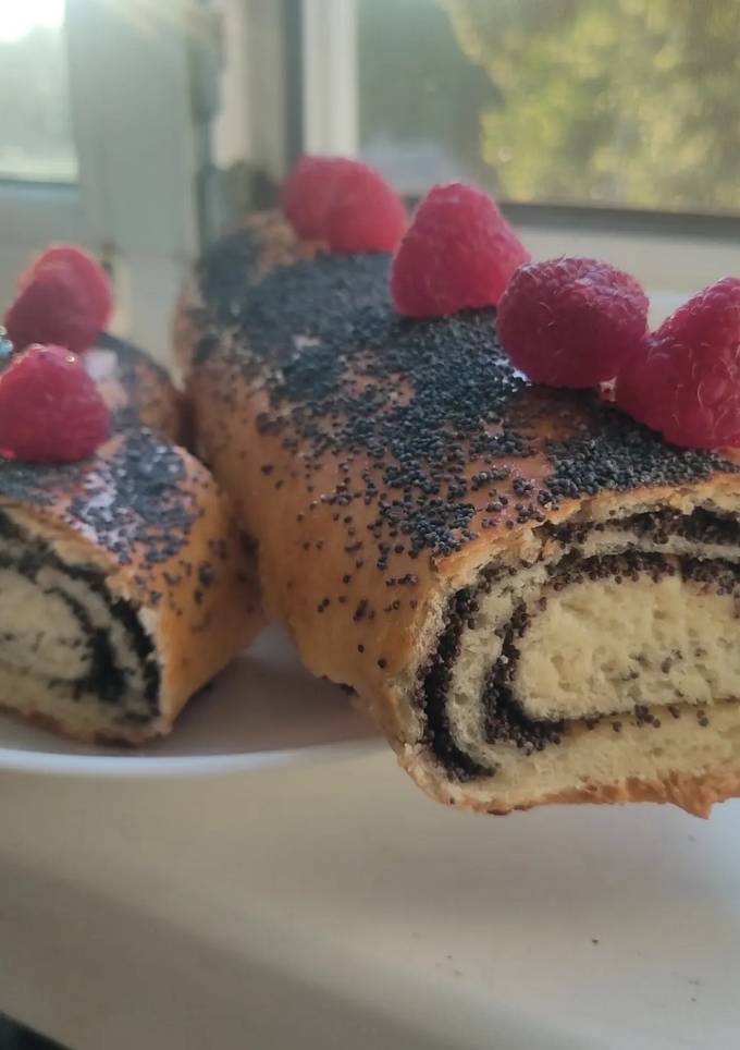Рулет с маком
