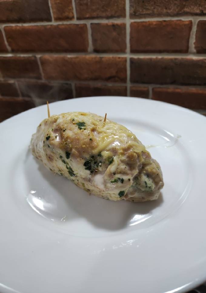 Рулет з курячої грудки