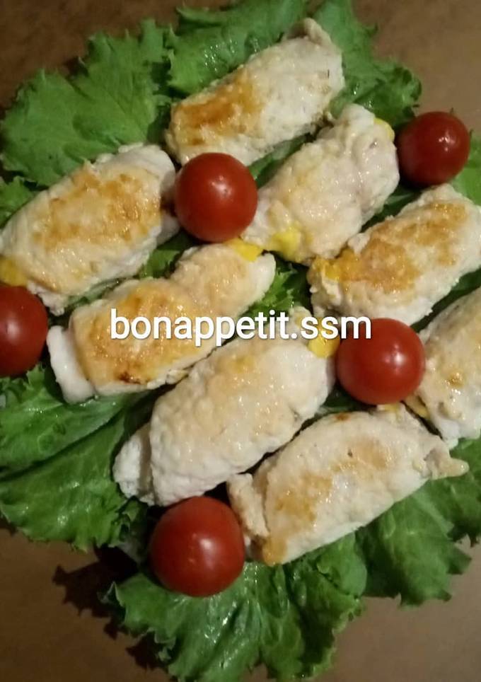 Рулетики із курячого філе