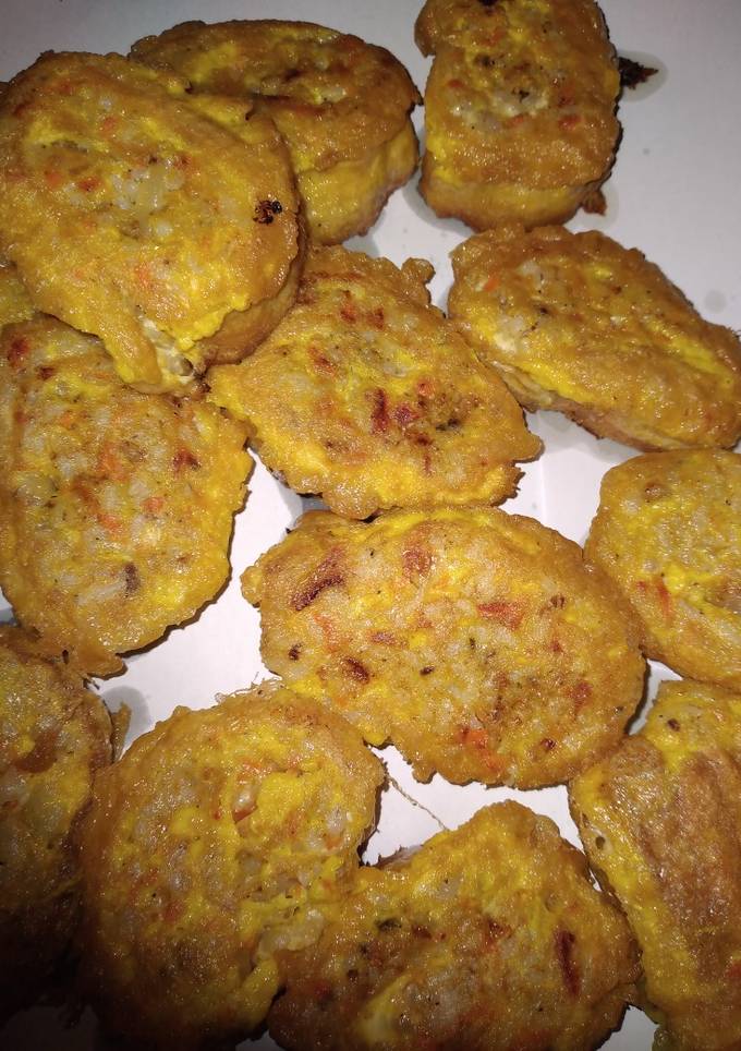 Рулетики з рисом і сардиною