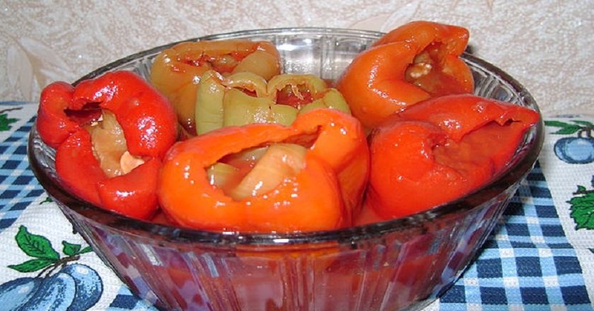 маринований перець з баклажанами - готуємо з покроковими фото