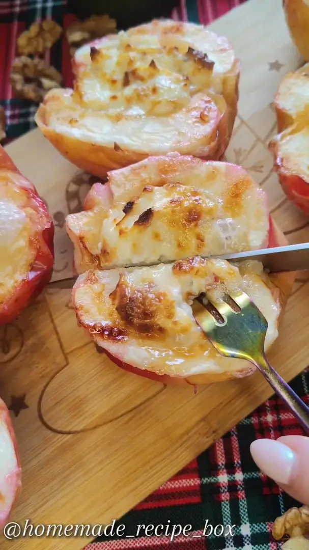 ТАКІ ЯБЛУКА ВИ ЩЕ НЕ ЇЛИ! 🍎 Запечені човники з крем-сиром в аерогрилі за 15 хвилин!