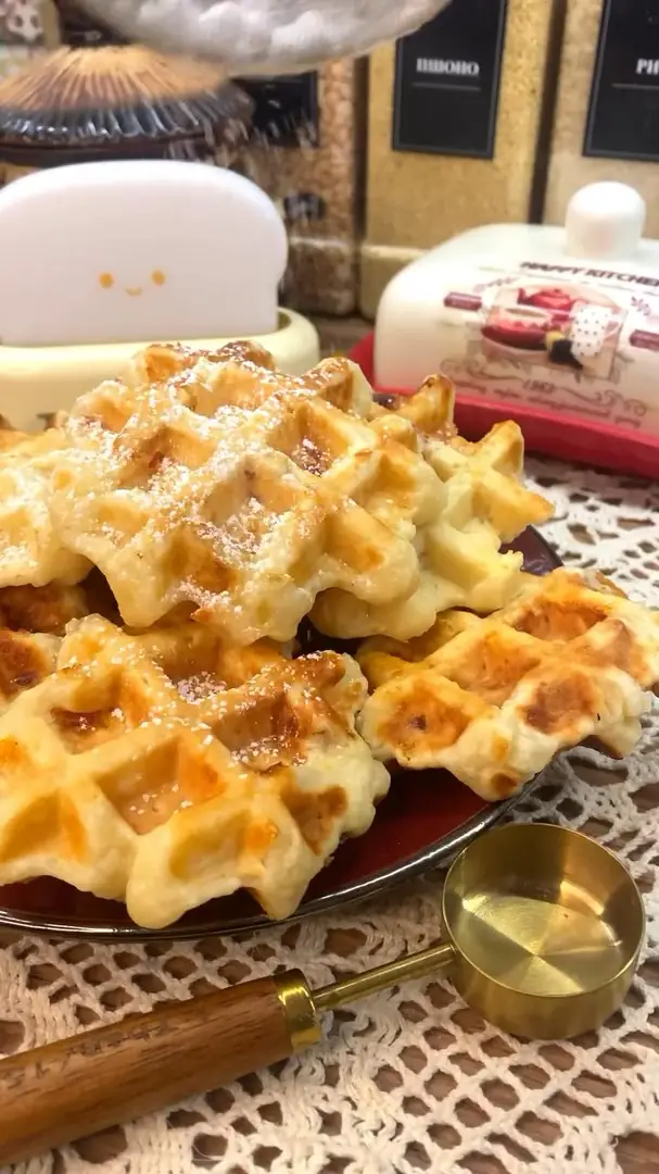 Сирні вафлі з курагою та карамеллю😋