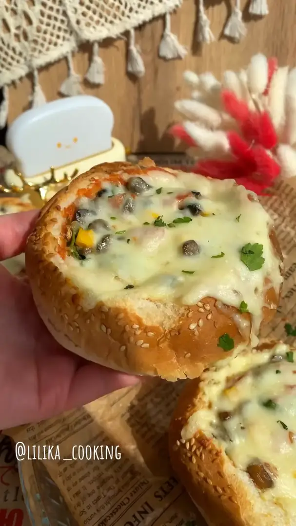 Хрусткі булочки з соковитою начинкою🤤