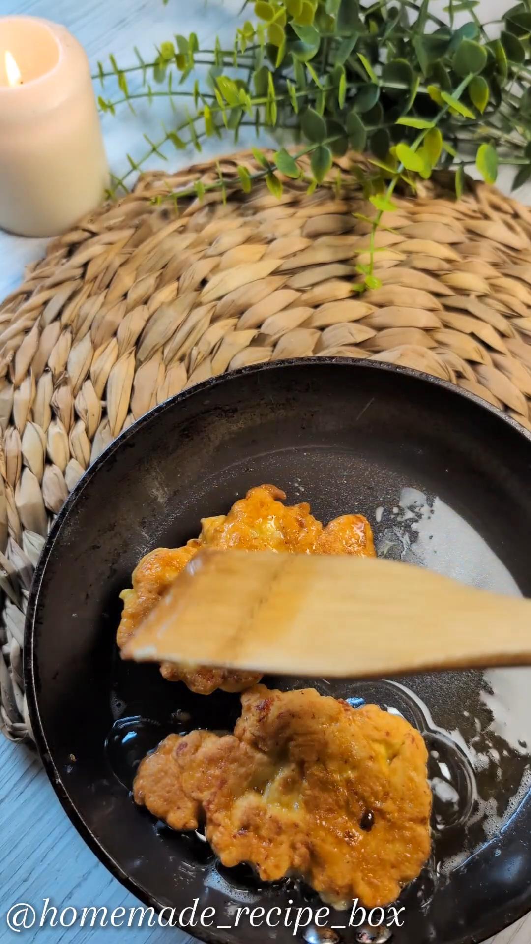 "Ліниві" відбивні у клярі