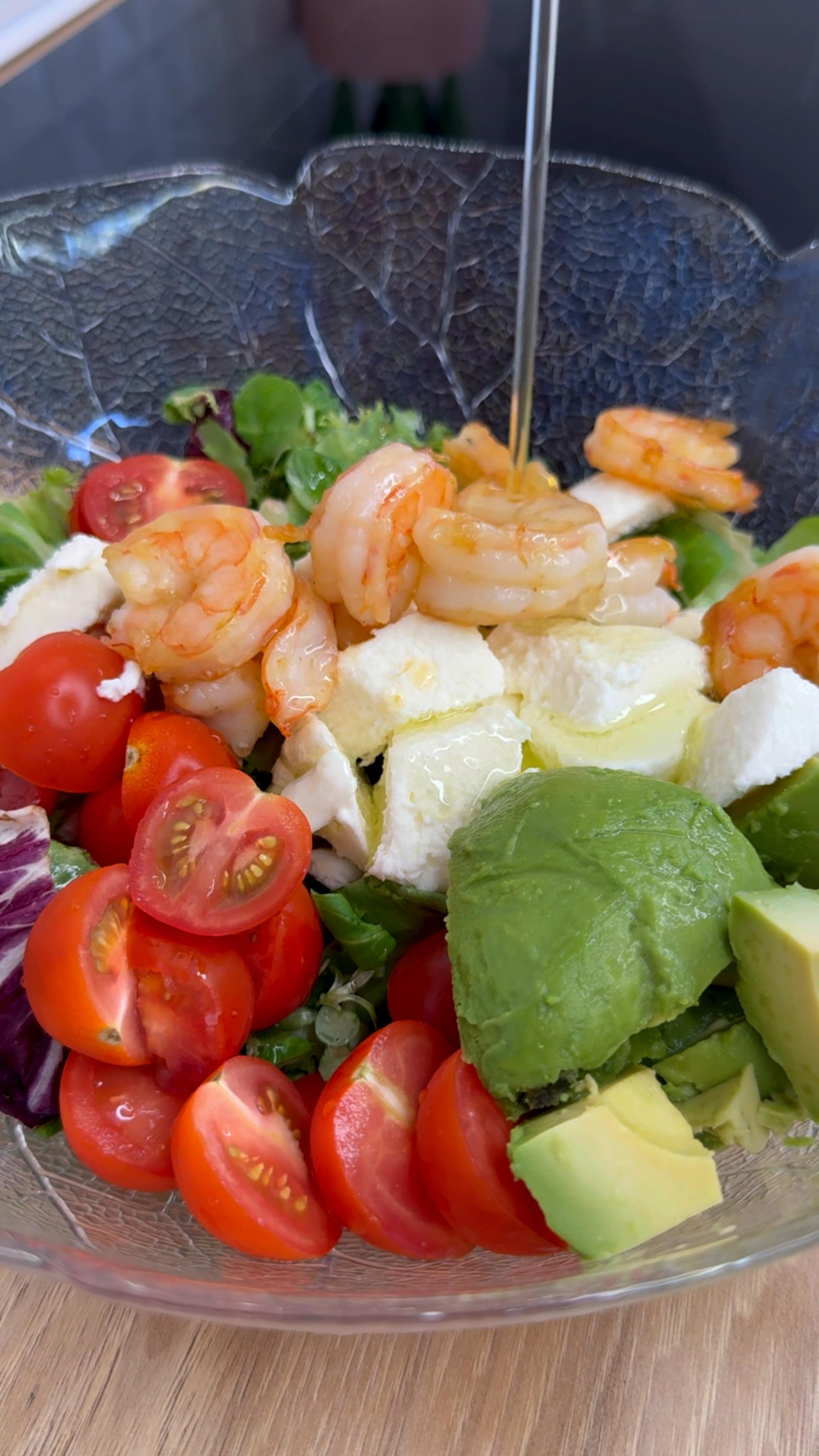Ресторанний салат з креветками🥗🍤