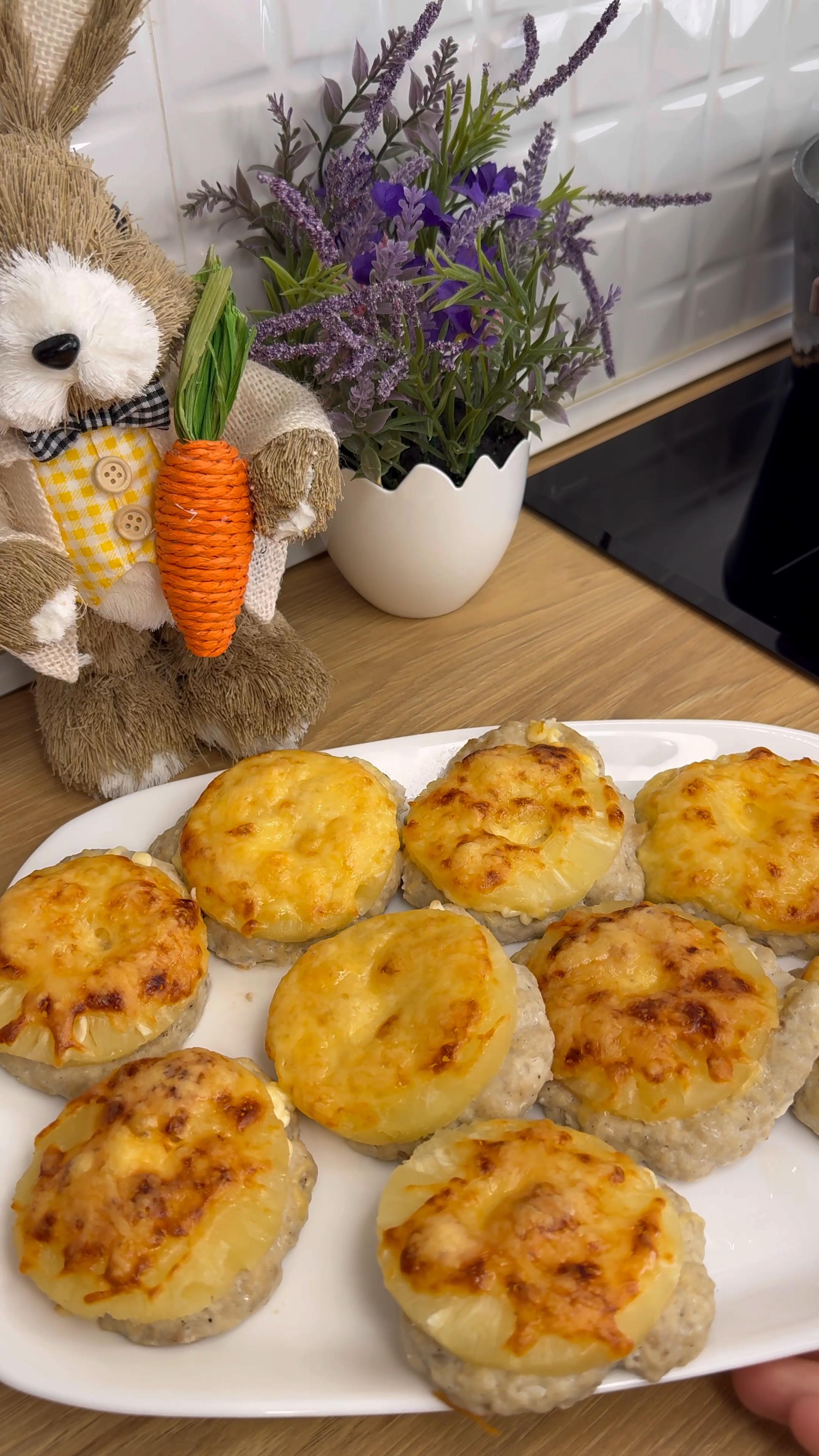 Гнізда з ананасом та сиром🍍🧀