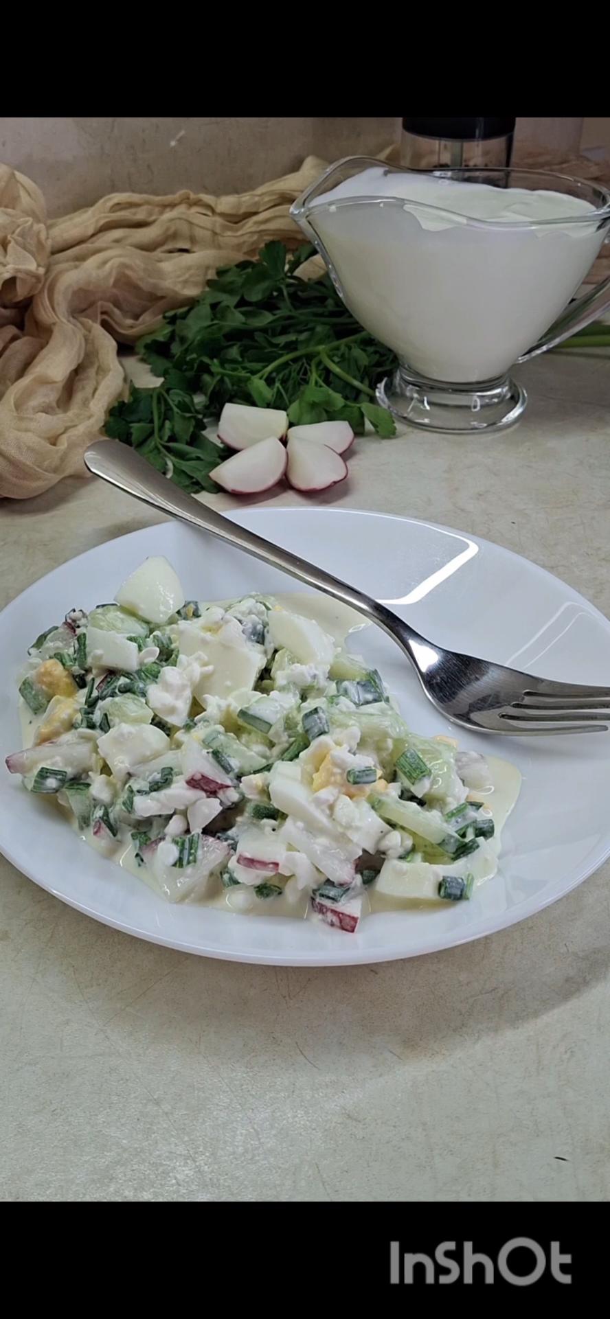 Весняний салат